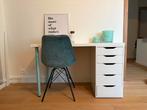 Ikea bureau wit met turquoise poten, Ophalen, Zo goed als nieuw, Bureau