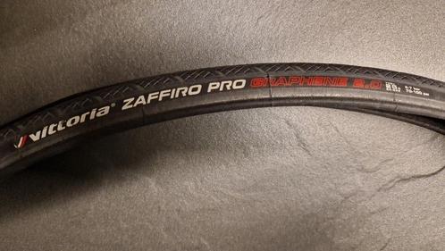 Un pneu Vittoria Rubino Pro 700 Graphene G2.0 Noir, Sport en Fitness, Wielrennen, Gebruikt, Ophalen of Verzenden