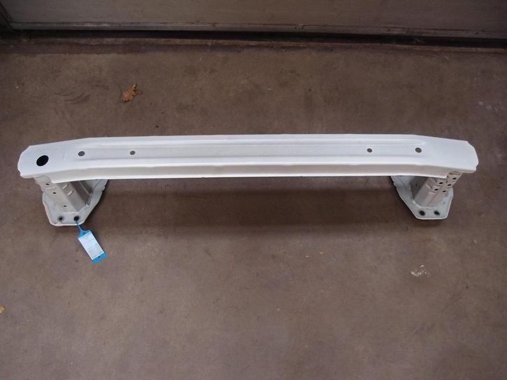 Bumperbalk achter nieuw Toyota, Auto-onderdelen, Carrosserie, Toyota, Nieuw, Ophalen of Verzenden
