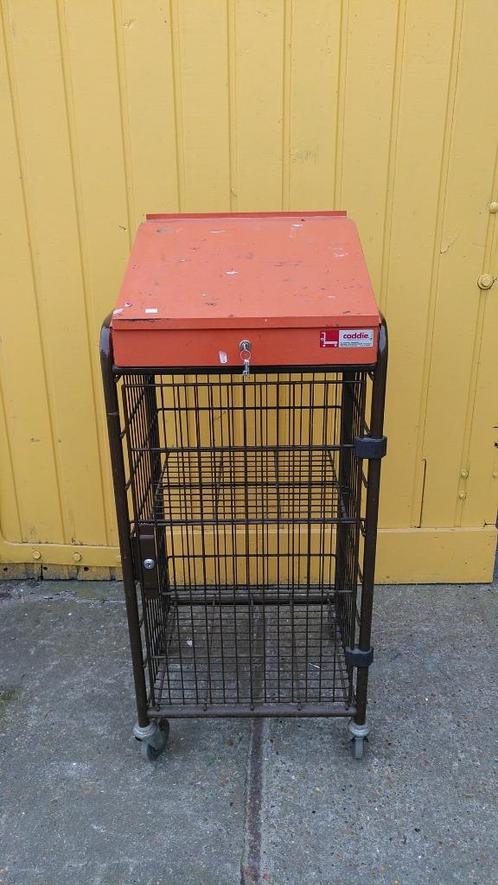 metalen kast op wielen - lessenaar - caddie, Huis en Inrichting, Kasten | Stellingkasten, Gebruikt, Ophalen