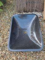 Granieten lavabo, Ophalen