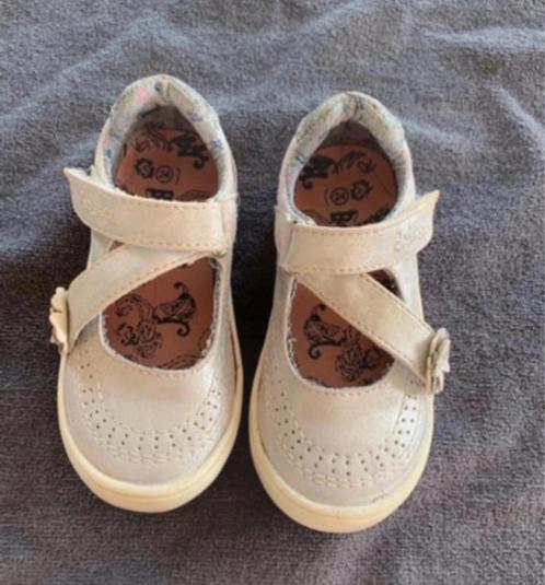Ballerine Taille 24, Kinderen en Baby's, Kinderkleding | Schoenen en Sokken, Zo goed als nieuw, Schoenen, Ophalen