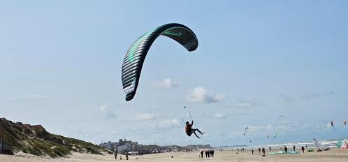 Paraglider - Flare Moustache 22, Sport en Fitness, Zweefvliegen en Paragliding, Zo goed als nieuw, Scherm, Ophalen