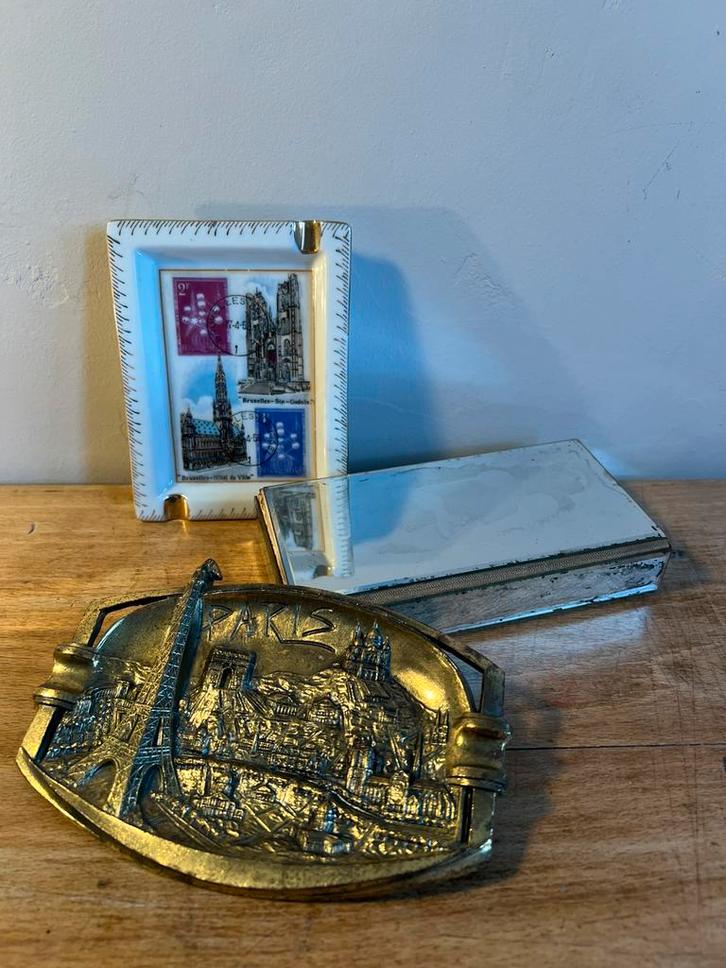 Collection de cendriers fantaisie avec boîte à cigarettes, Verzamelen, Rookartikelen, Aanstekers en Luciferdoosjes, Gebruikt, Asbak
