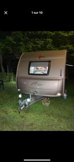 caravane tractable Buerstner Averso Top 435 TS : mover, Caravans en Kamperen, Caravans, Vast bed, Schokbreker, Treinzit, Particulier