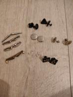 Oude manchetknopen en spelden, Ophalen