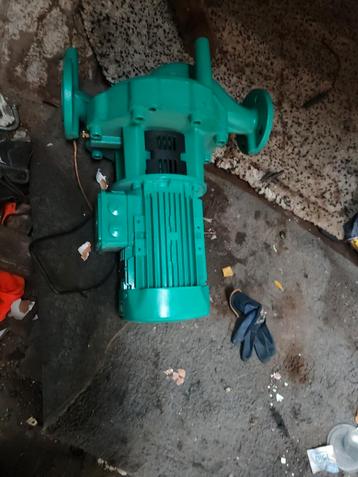 Pompe centrifuge  avec moteur électrique 0466302785 beschikbaar voor biedingen