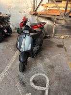 Vespa sprint 2017 11xxx km!, Fietsen en Brommers, Ophalen