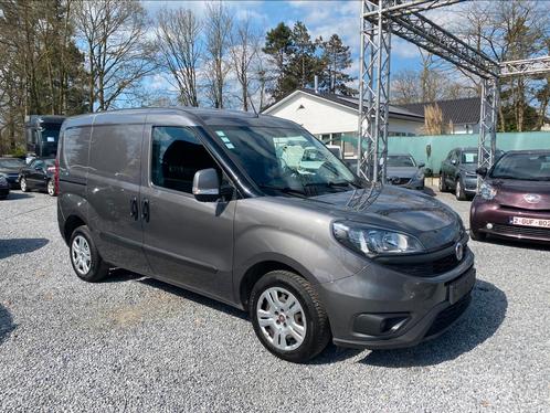 Fiat Doblo 1.6 Multijet 3-zit, Auto's, Bestelwagens en Lichte vracht, Bedrijf, Te koop, ABS, Airbags, Airconditioning, Bluetooth