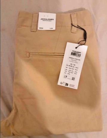 Jack&Jones chinobroek beschikbaar voor biedingen