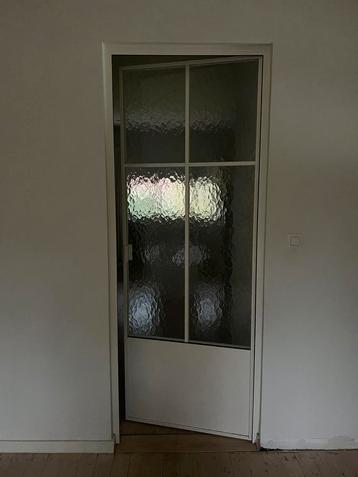 Witte stalen deur, Doe-het-zelf en Bouw, Deuren en Vliegenramen, Ophalen, Gebruikt, Glas, Binnendeur