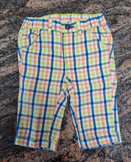 Pantalon capri à carreaux bleu, orange et vert t 86, Enfants & Bébés, Vêtements de bébé | Taille 86, Comme neuf, Garçon, Pantalon