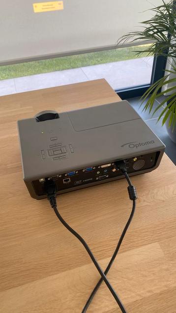 Optoma EX784 DLP-projector beschikbaar voor biedingen