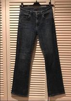 Cassis jeans voor dames, Gedragen