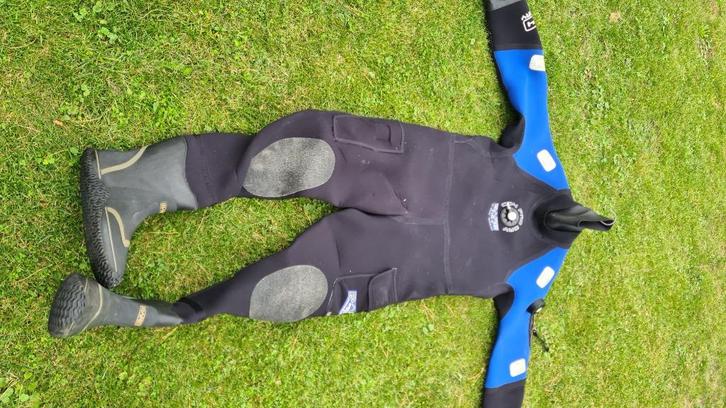 Droogpak Bare maat L (178 - 183cm), Watersport en Boten, Duiken, Zo goed als nieuw, Duikpak, Ophalen
