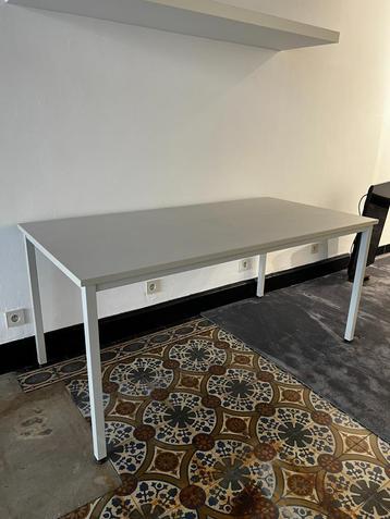 Tafel, Eettafel, Burotafel beschikbaar voor biedingen
