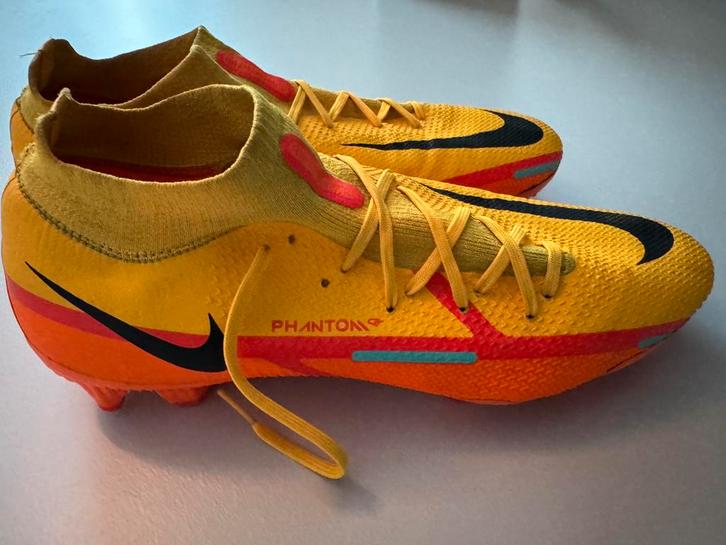 Nike Phantom GT2 Elite FG – maat 44,5 topmodel voetbalschoen, Sport en Fitness, Voetbal, Zo goed als nieuw, Schoenen, Ophalen