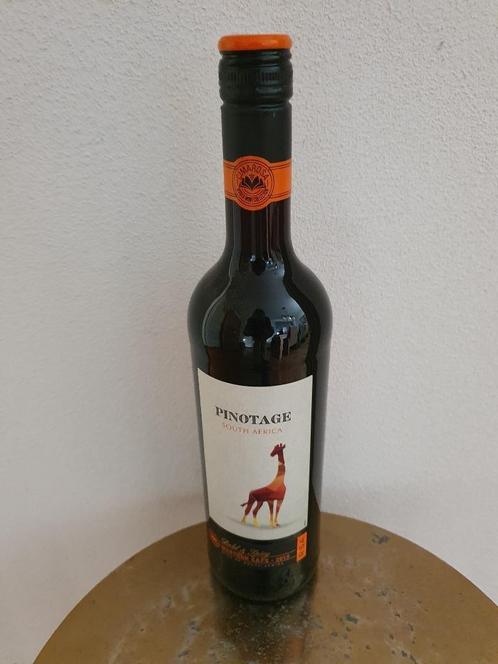 kopen of ruilen rode wijn 2019 Pinotage South Africa, Collections, Vins, Comme neuf, Vin rouge, Afrique, Enlèvement ou Envoi