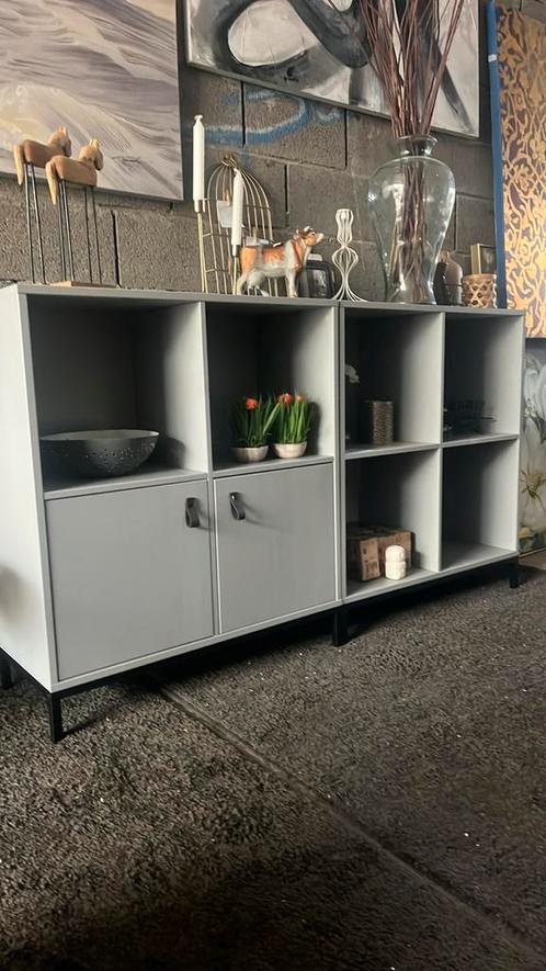 Kastje VT Wonen betongrijs, Huis en Inrichting, Kasten | Wandmeubels, Nieuw, Ophalen