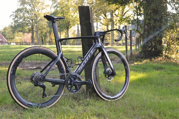Scott foil RC SL 54CM dura ace Di2 enve 4.5AR powermeter, Vélos & Vélomoteurs, Vélos | Vélos de course, Enlèvement