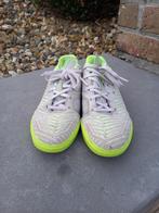 Chaussure mini-foot ou basket enfant pointure 36, Sport en Fitness, Ophalen