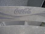 Coca-colastoel, Ophalen