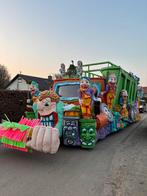 Zelfrijdende carnavalswagen, Ophalen, Gebruikt, Feestartikel