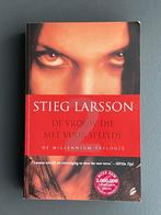 Stieg Larsson – De vrouw die met vuur speelde, Ophalen