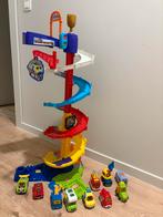 Vtech race tornado + 10 toet toet auto’s, Enlèvement, Comme neuf