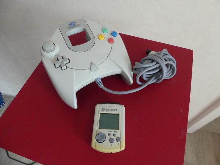 SEGA Dreamcast controller + Visual Memory unit, Games en Spelcomputers, Spelcomputers | Sega, Gebruikt, Saturn of Dreamcast, Met 1 controller
