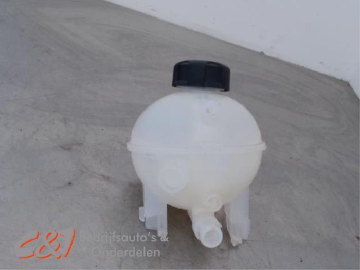 Réservoir d'expansion d'un Opel Combo, -, Opel, 3 mois de garantie, Utilisé