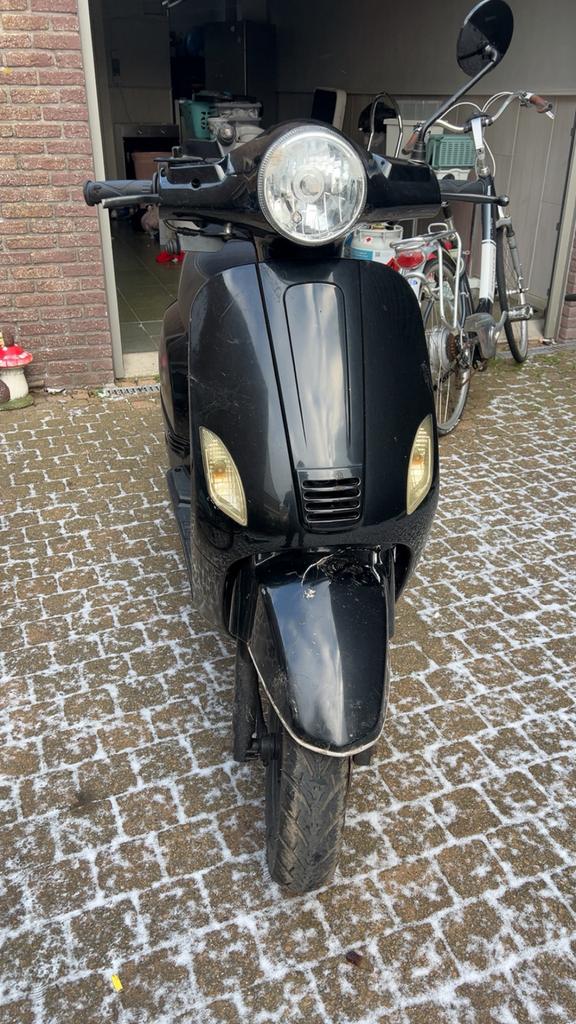 Agm vx50, Fietsen en Brommers, Snorfietsen en Snorscooters, Gebruikt, Kymco, Ophalen of Verzenden, Benzine