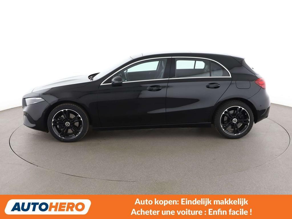 Mercedes-Benz A-Klasse 250 A 250e Progressive (bj 2023), Auto's, Gebruikt, Elektronische parkeerrem, Zwart, Leder