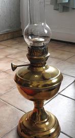 Koperen petroleumlamp, Enlèvement