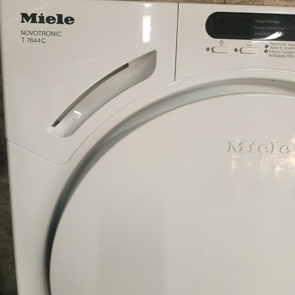 Tekoop Droogkast Miele T7644C, Ophalen