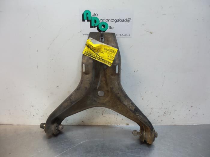 Draagarm links-voor van een Audi 80 (80 86-), Auto-onderdelen, Ophanging en Onderstel, Audi, Gebruikt, 3 maanden garantie, Ophalen of Verzenden