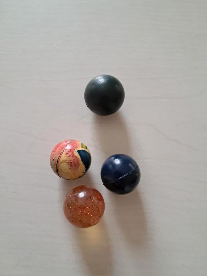 Set van 4 vintage magische ballen, Verzamelen, Speelgoed, Gebruikt, Ophalen of Verzenden