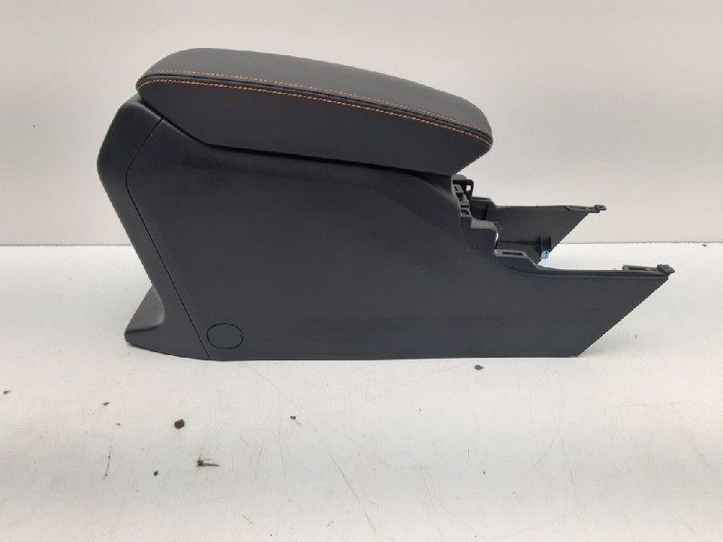 ACCOUDOIR CENTRAL Subaru XV (GT / GX) (01-2017/-), Autos : Pièces & Accessoires, Habitacle & Garnissage, Subaru, Utilisé
