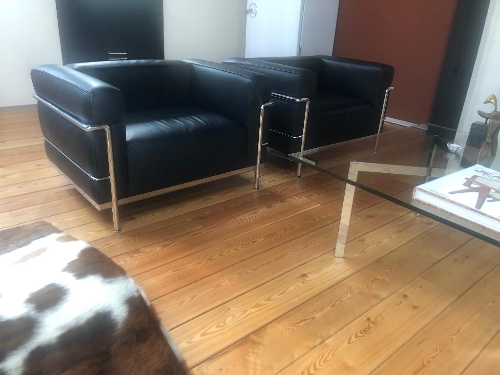 Cassina lc3 leer zwart stoelen xetel, Ophalen, Twee, Zwart, Zo goed als nieuw