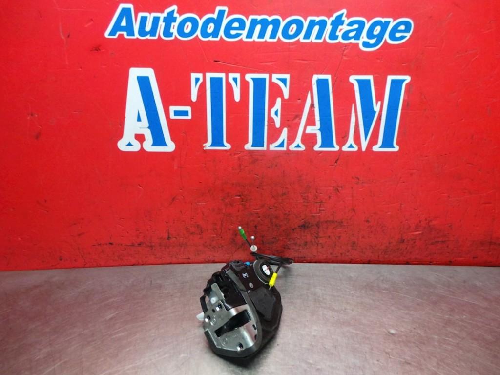 SERRURE DE PORTE RODS ARRIÈRE DROIT Toyota Auris (E15), Utilisé, Toyota