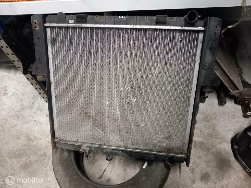 Radiateur Range Rover P38 4.0 4.6 V8 Bosch Thor, Land Rover, Ophalen of Verzenden, Gebruikt, Land Rover