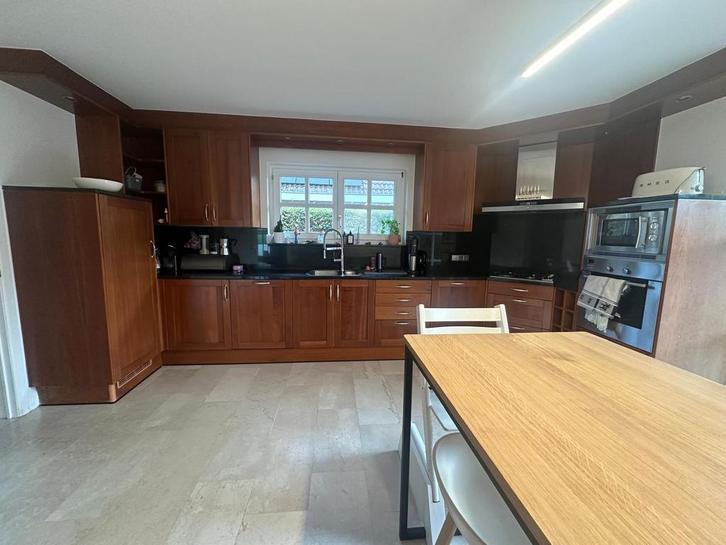 Keuken uit kersenhout, Huis en Inrichting, Keuken | Complete keukens, Gebruikt, Hoekkeuken, Bruin, Graniet of Steen, Ophalen