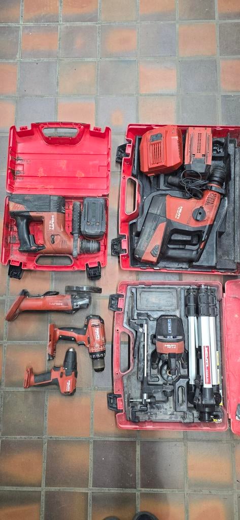 Hilti TE 30-A36 , PM 4-M , SF/SFD 2-A , SF 6-A22 , AG 125-A2, Doe-het-zelf en Bouw, Ophalen