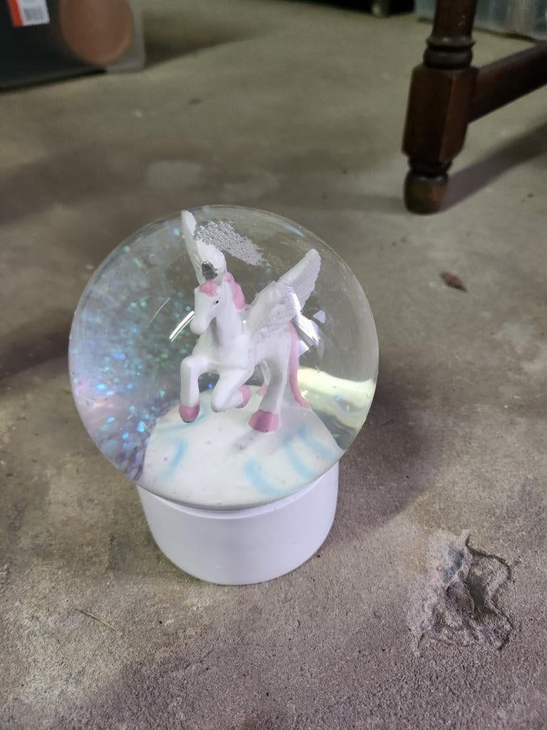 Boule de neige licorne, Enlèvement ou Envoi