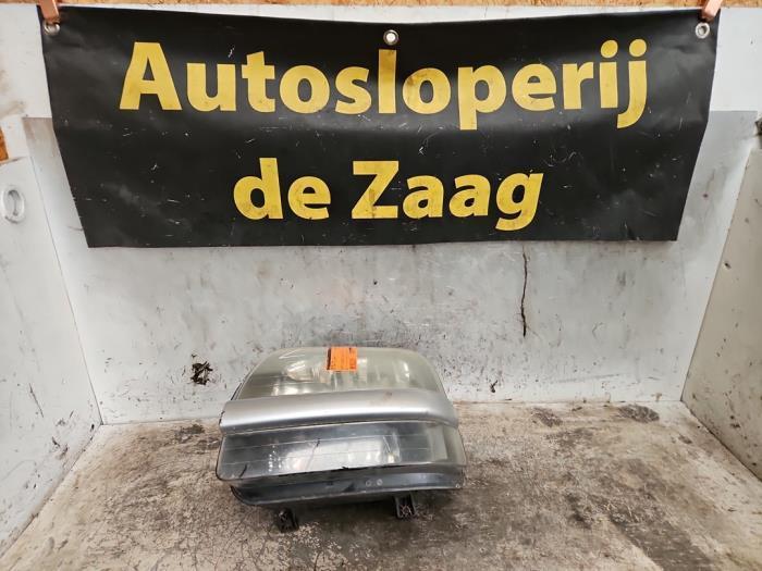 Phare gauche d'un Fiat Doblo, Autos : Pièces & Accessoires, Éclairage, Fiat, Utilisé, 3 mois de garantie, Enlèvement ou Envoi