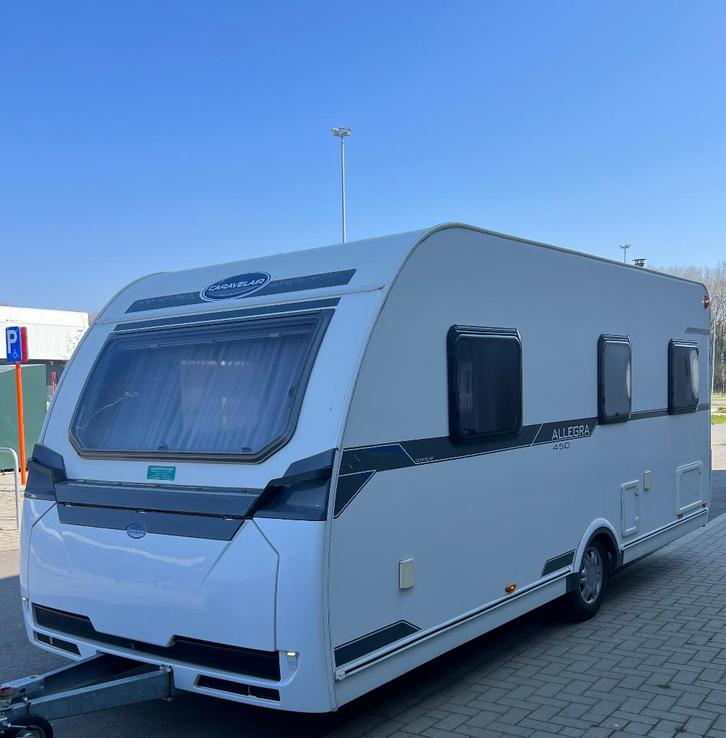 Caravelair Allegra 450 met power mover een voortent, Caravans en Kamperen, Caravans, Particulier, tot en met 4, 1000 - 1250 kg