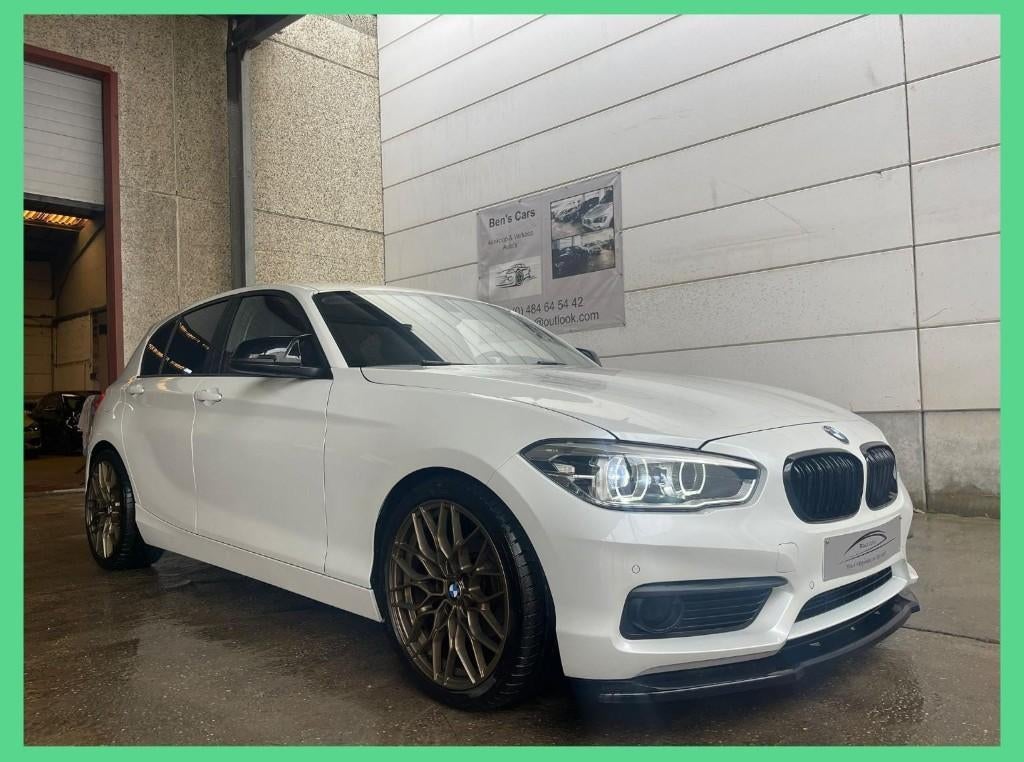 Bmw 116i Sport  *Gps/Leder/Led *, 116 g/km, 4 cilinders, Wit, Leder
