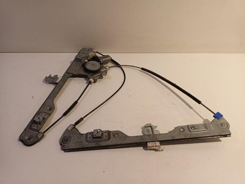 Raammechaniek elektrisch rechts voor Nissan Cabstar, Auto-onderdelen, Onderdelen@venauto.nl, Van der Ven Autorecycling B.V., Gebruikt