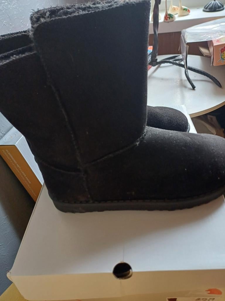 Bottes chaudes Graceland noires Mt 34 en parfait état, Enfants & Bébés, Bottes, Enlèvement ou Envoi, Graceland, Fille