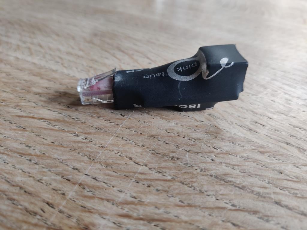 Pink faun LAN isolator, Ophalen of Verzenden